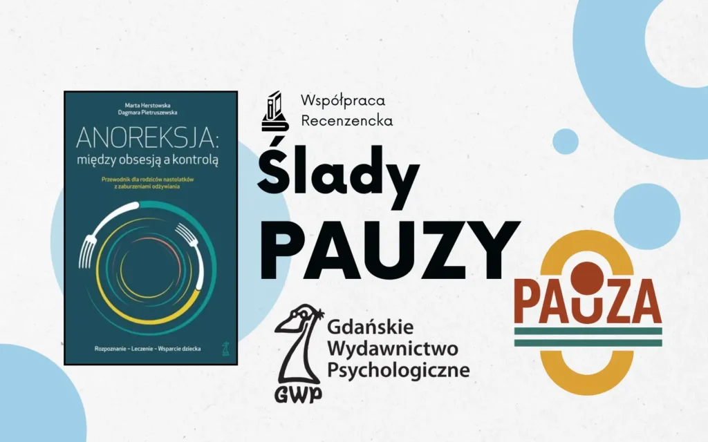 okładka recenzowanej książki, obok napis ślady pauzy
